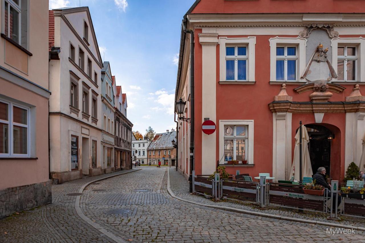 Apartament Z Historia, Klahra Myweek Lądek-Zdrój Екстериор снимка